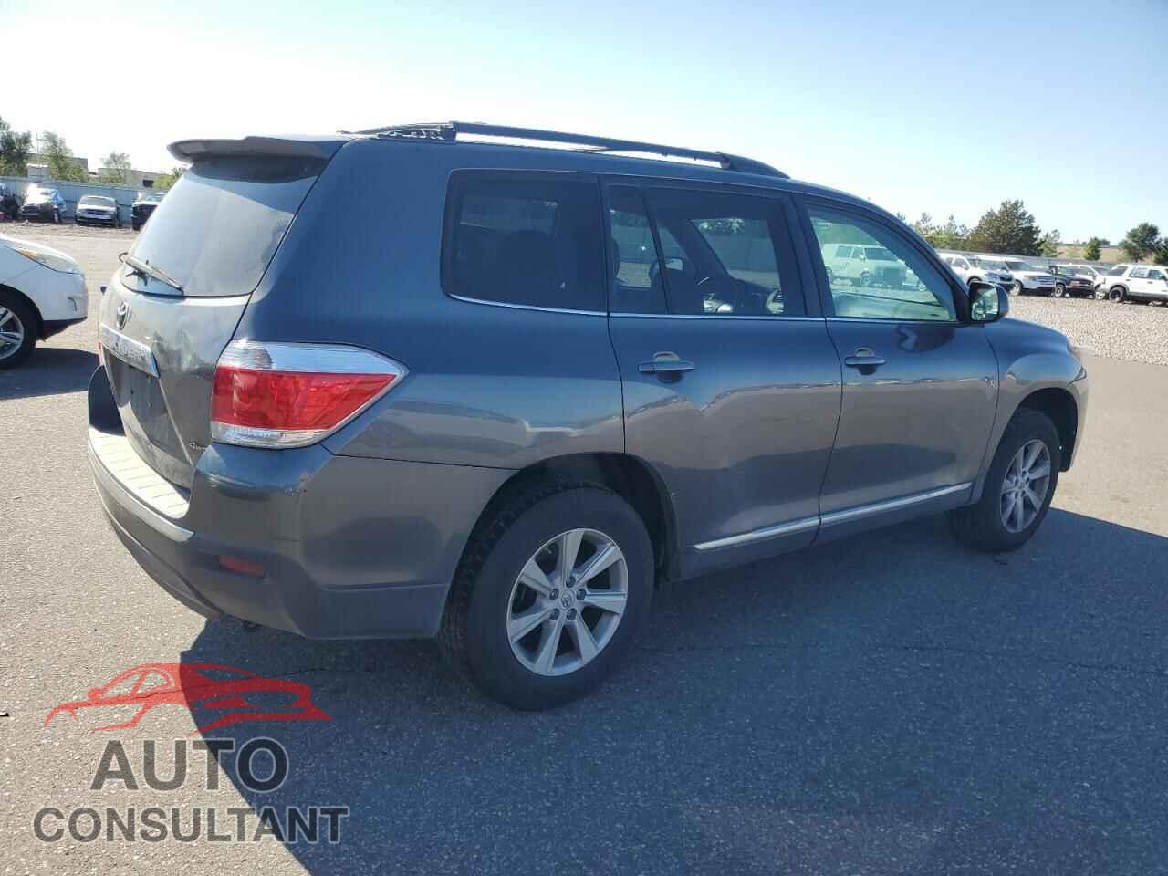 TOYOTA HIGHLANDER 2012 - 5TDBK3EH6CS097614