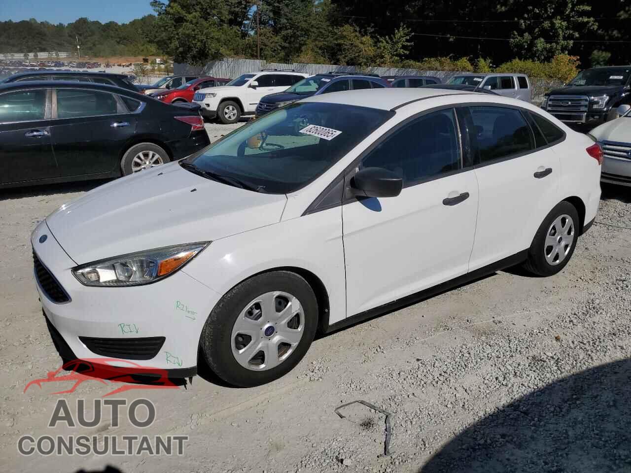 FORD FOCUS 2015 - 1FADP3E24FL354321