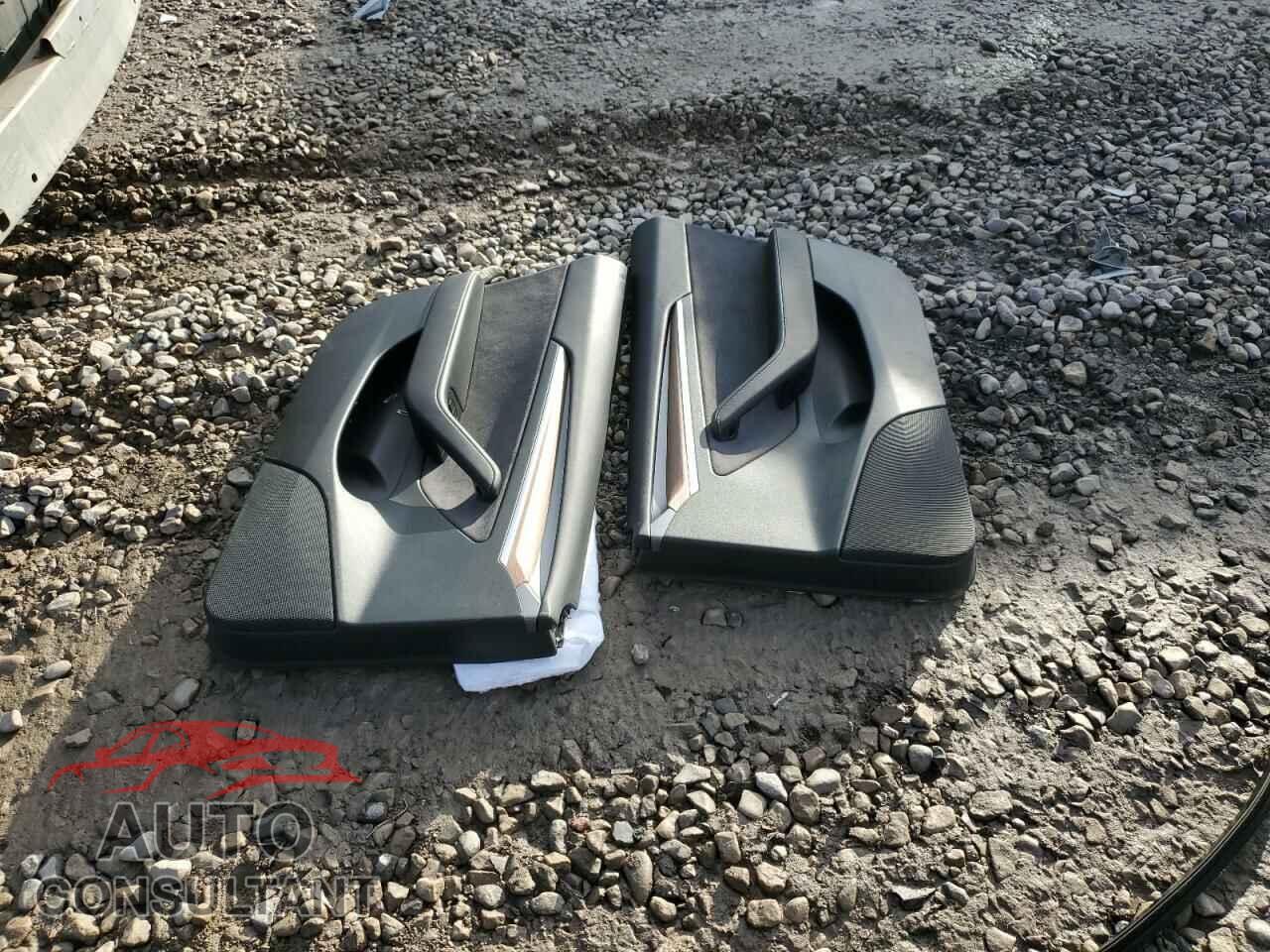 TESLA MODEL 3 2023 - 5YJ3E1EB9PF636880