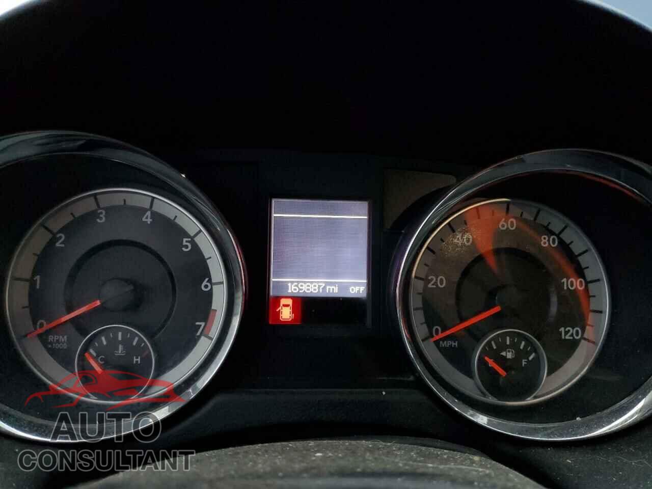 DODGE CARAVAN 2011 - 2D4RN5DG5BR606659