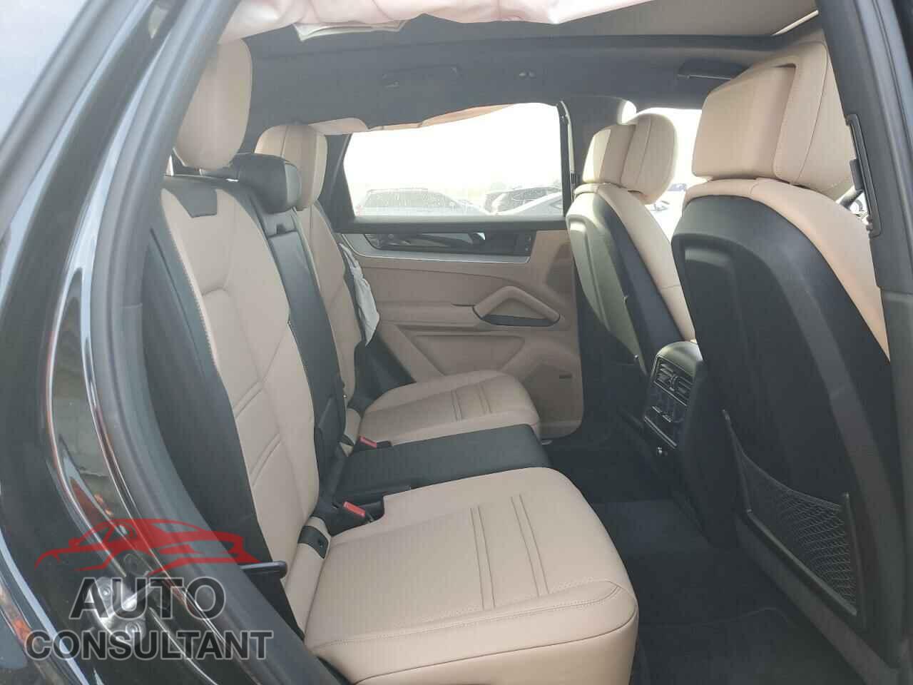 PORSCHE CAYENNE 2024 - WP1AA2AY9RDA07583