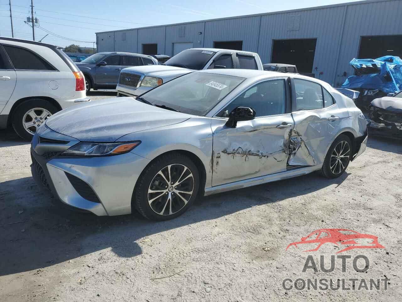 TOYOTA CAMRY 2020 - 4T1G11AK0LU995907