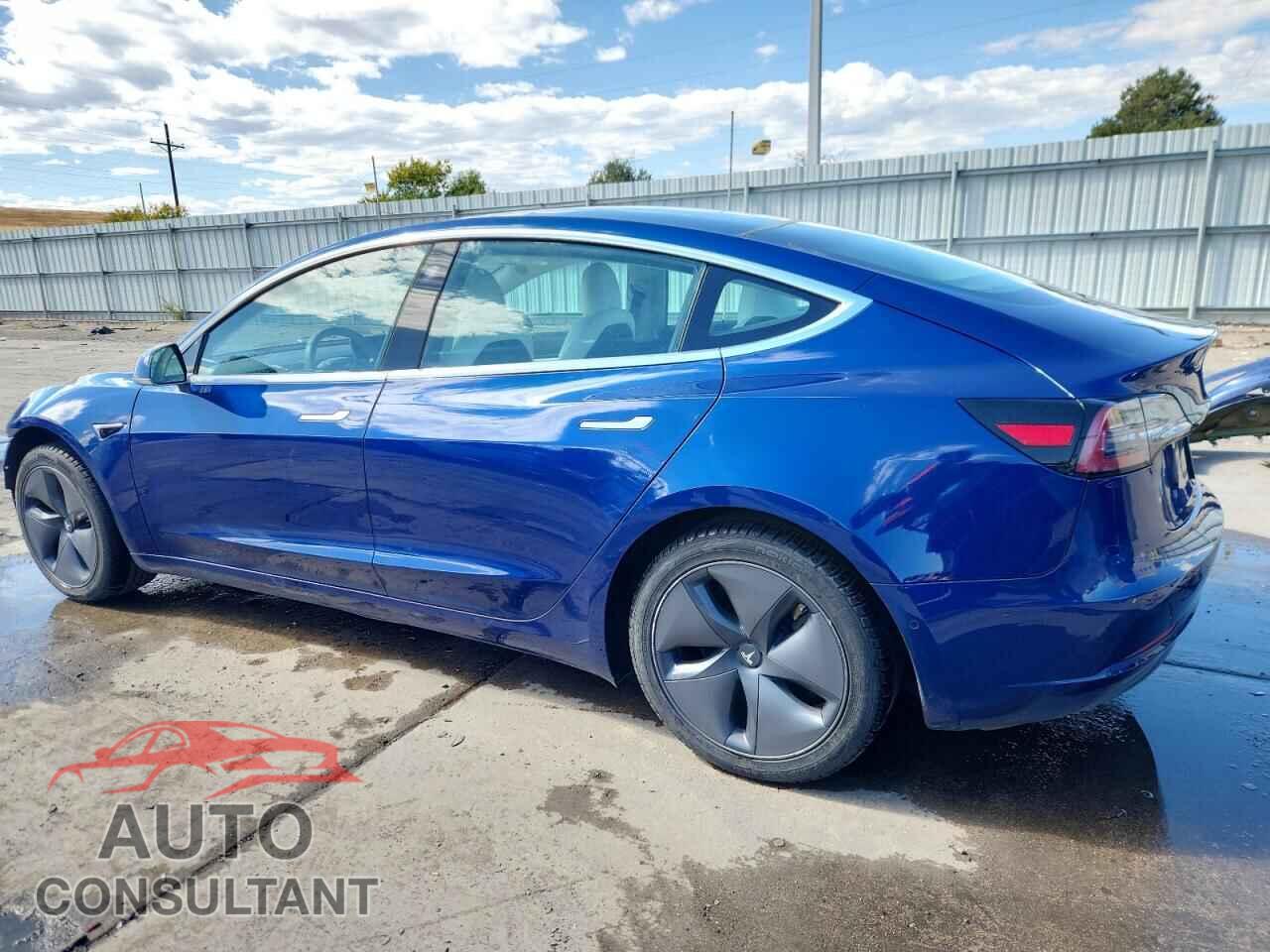 TESLA MODEL 3 2019 - 5YJ3E1EB8KF477536