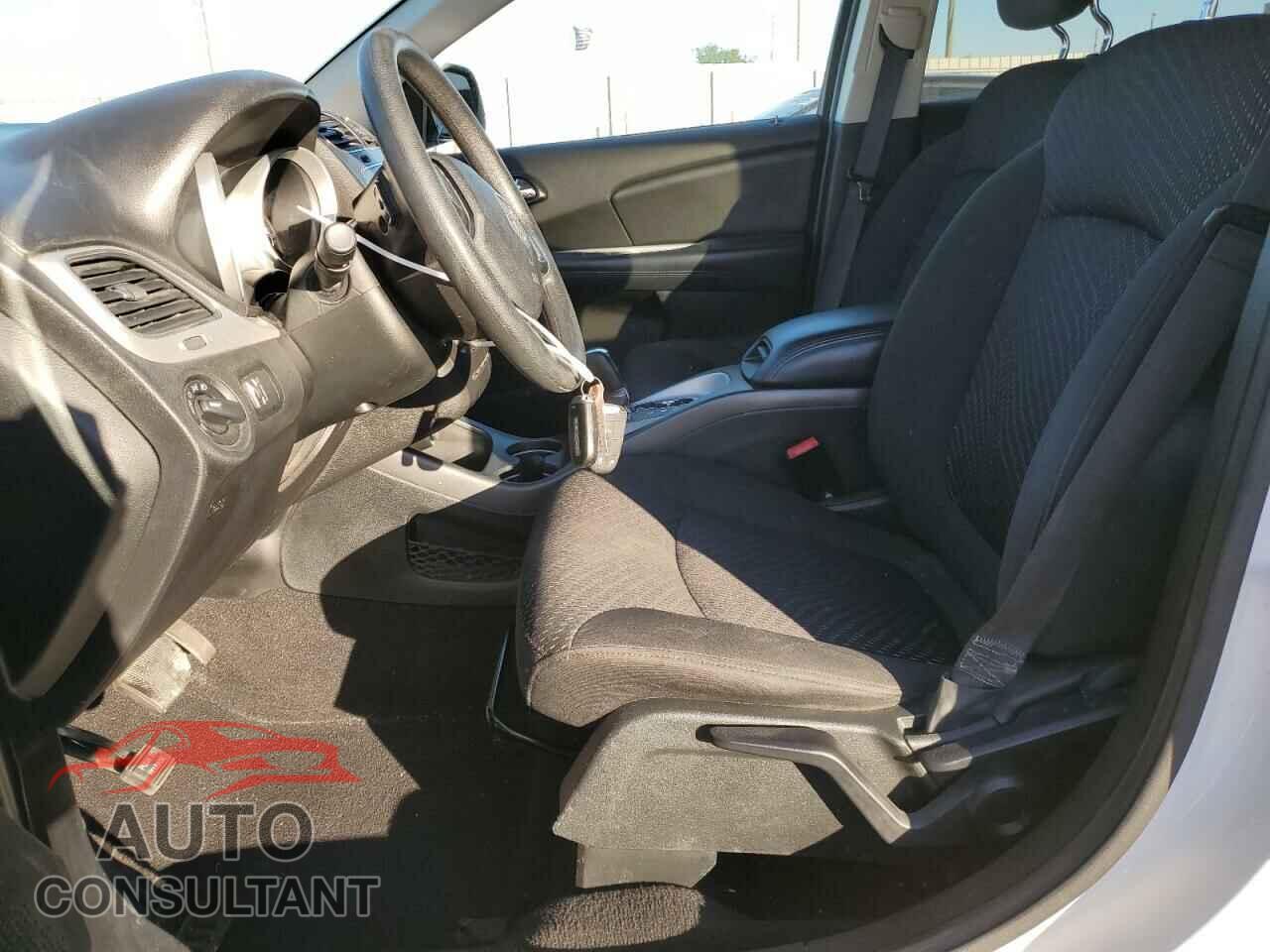 DODGE JOURNEY 2018 - 3C4PDCABXJT519890