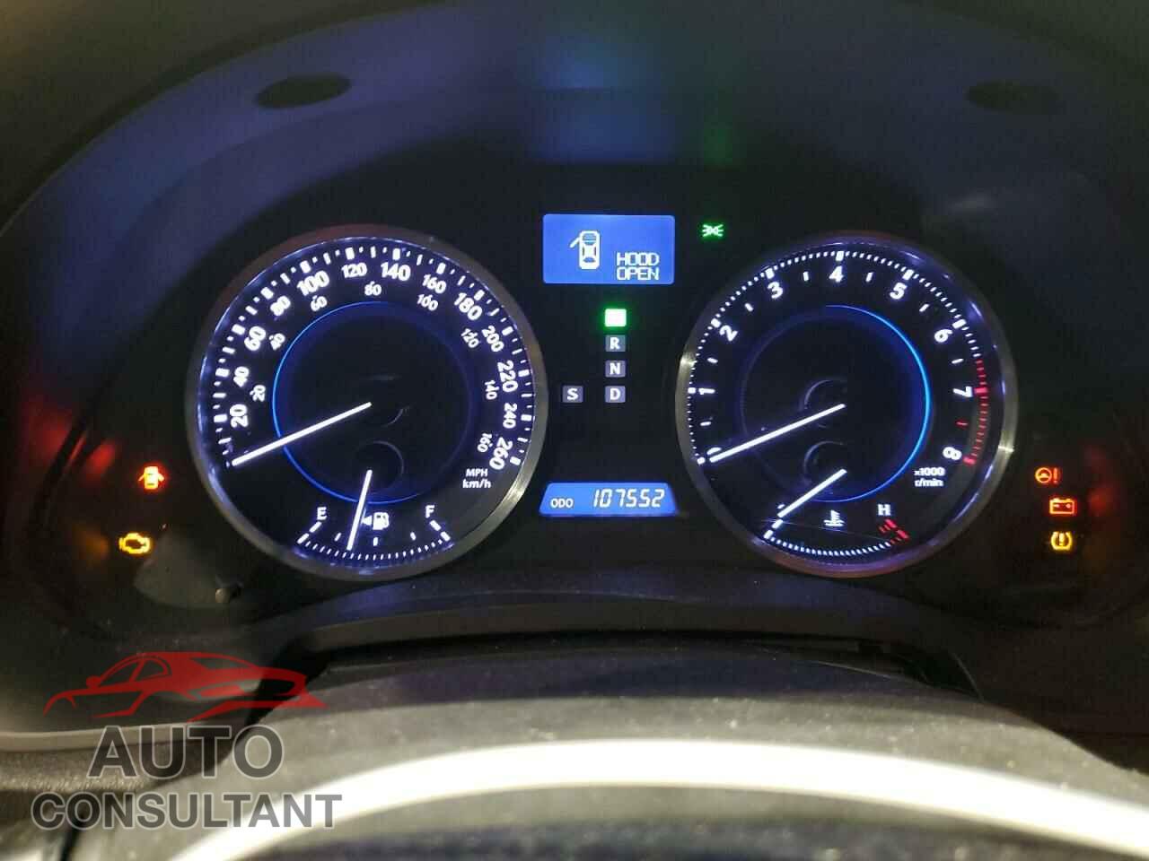 LEXUS IS 2011 - JTHCF5C25B5049334