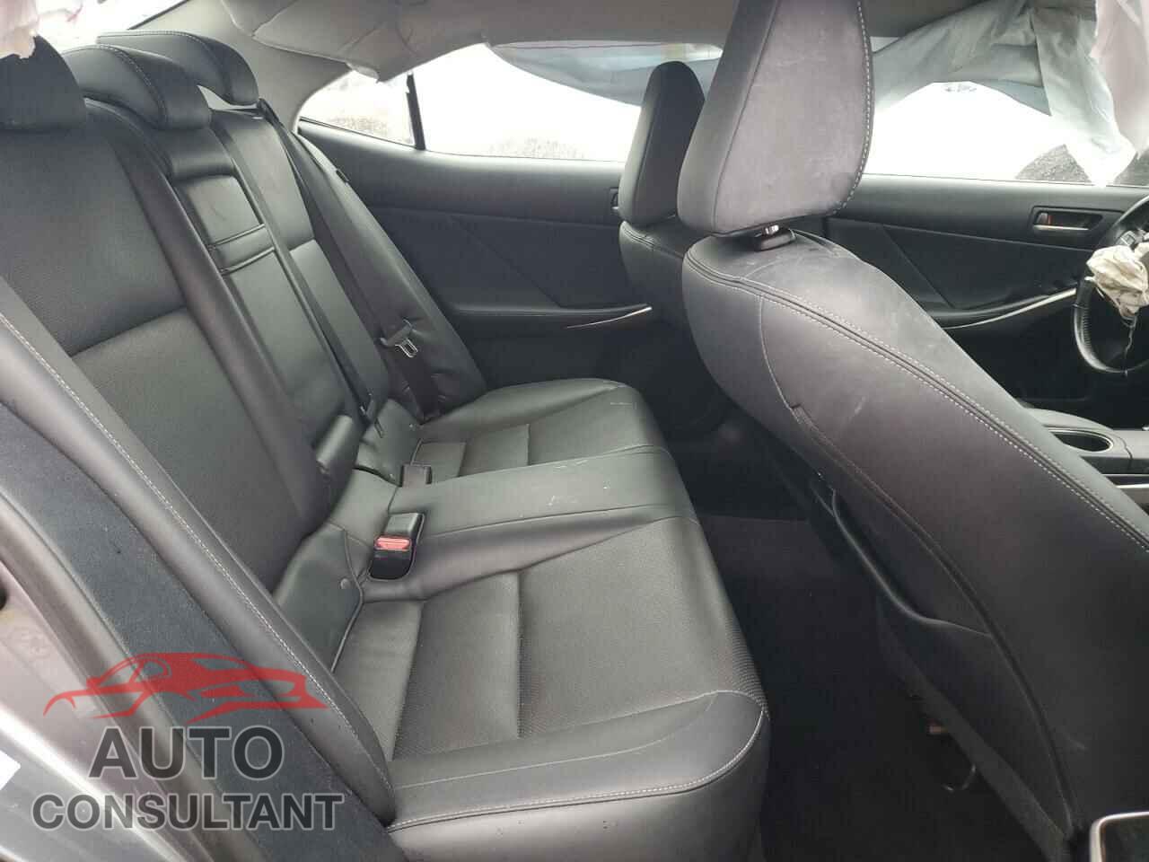 LEXUS IS 2017 - JTHCM1D28H5020013