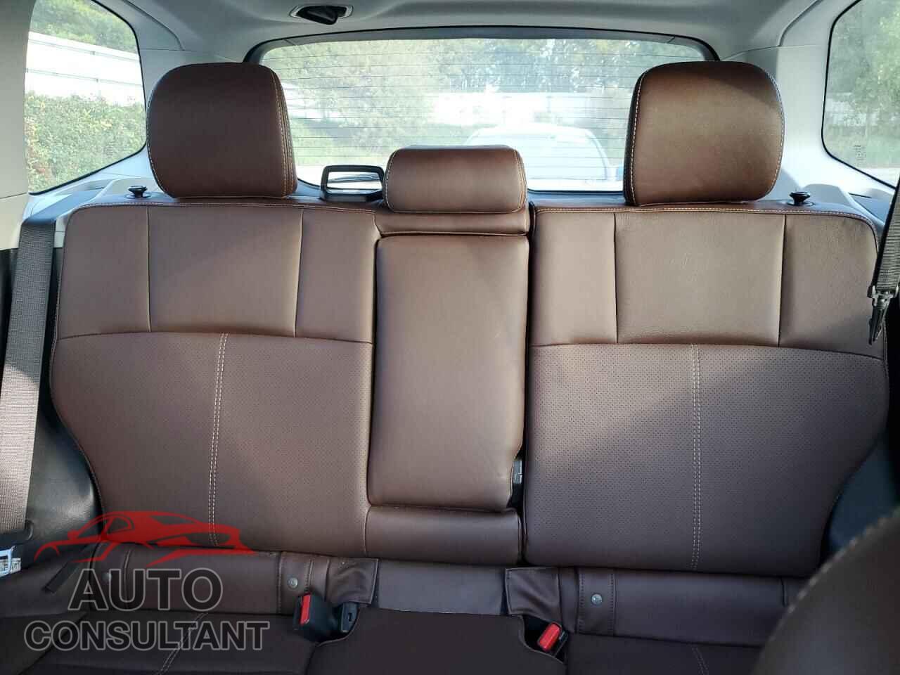 SUBARU FORESTER 2017 - JF2SJAWC6HH512082