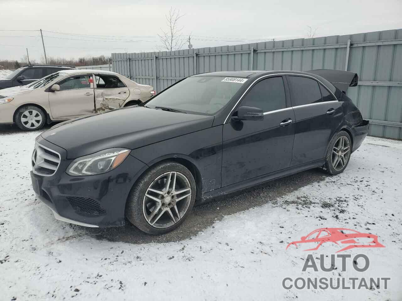 MERCEDES-BENZ E-CLASS 2015 - WDDHF6HB0FB137128