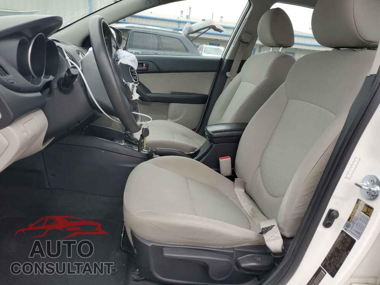 KIA FORTE 2012 - KNAFU4A2XC5613351