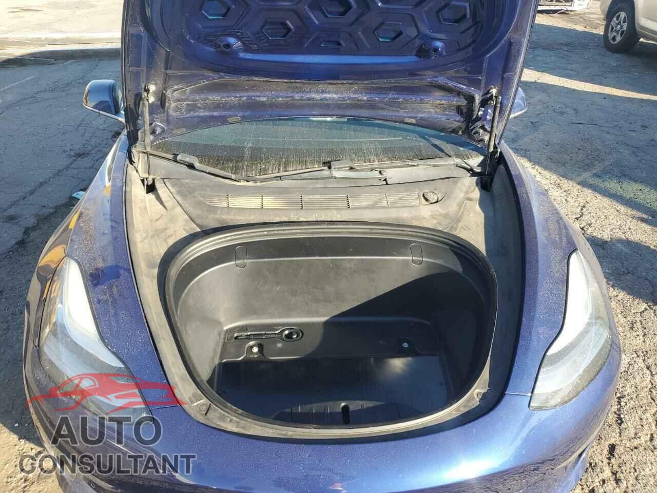 TESLA MODEL 3 2018 - 5YJ3E1EB0JF131012