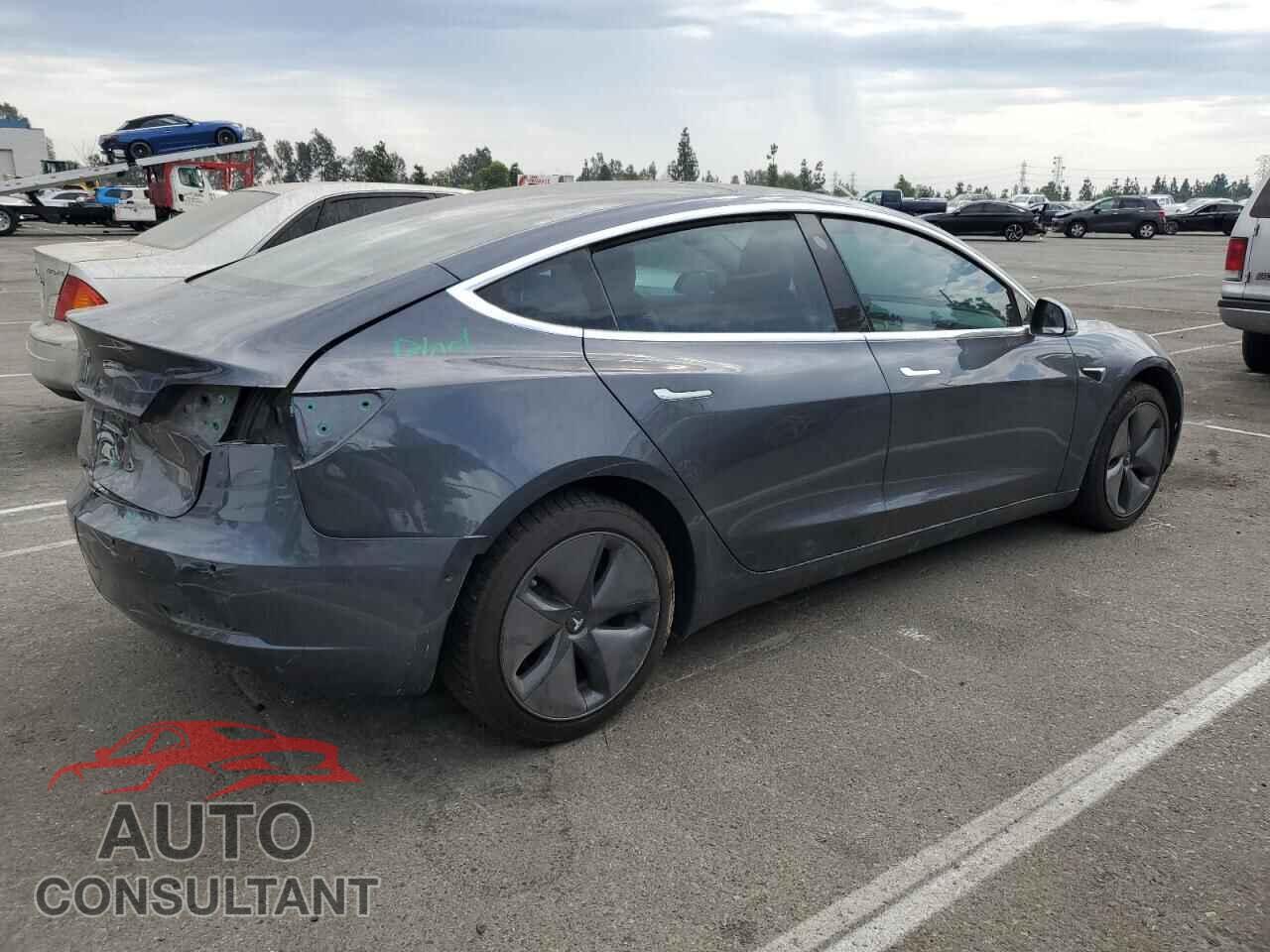 TESLA MODEL 3 2018 - 5YJ3E1EA6JF018883