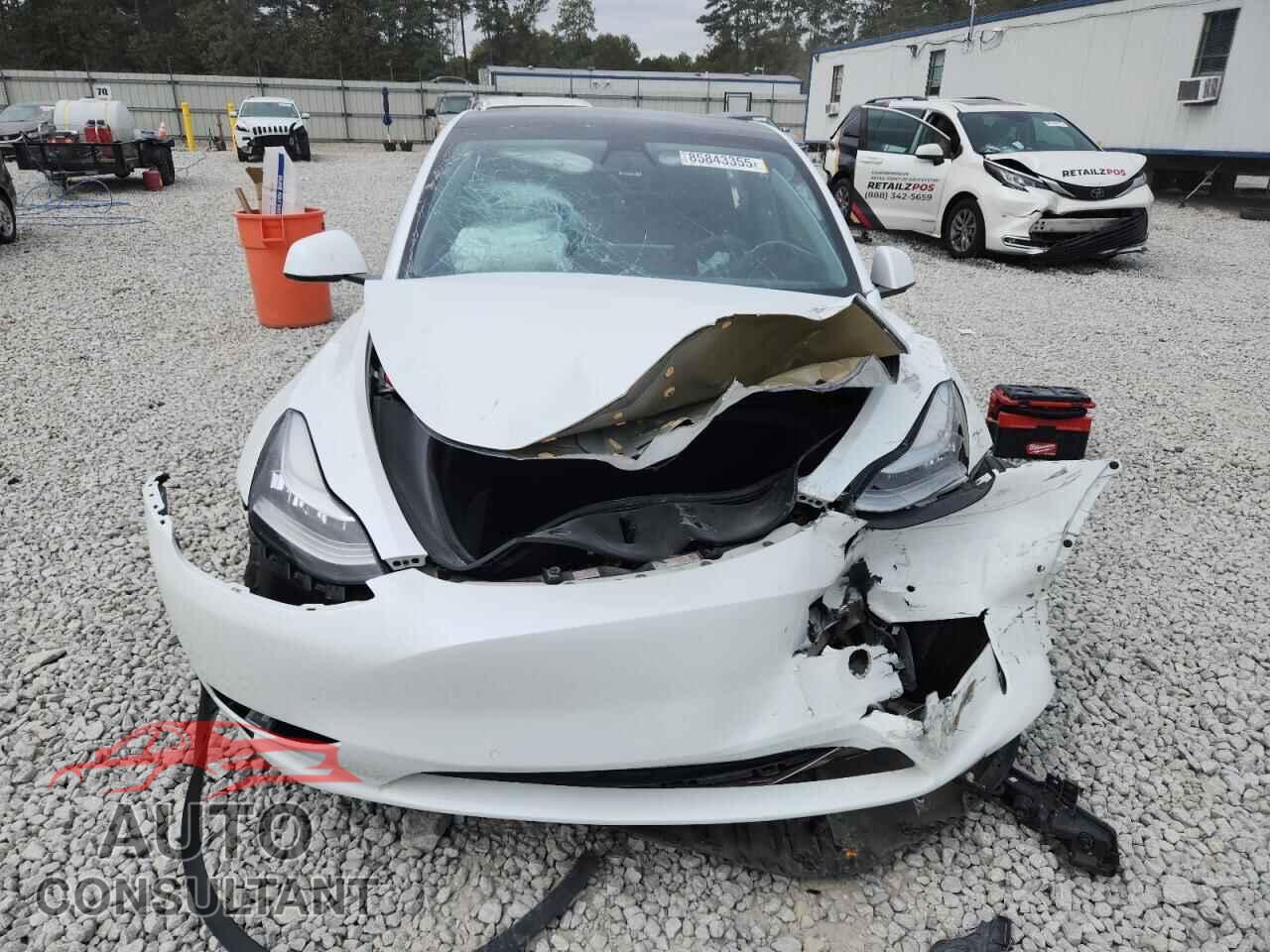 TESLA MODEL Y 2021 - 5YJYGAEE0MF299067