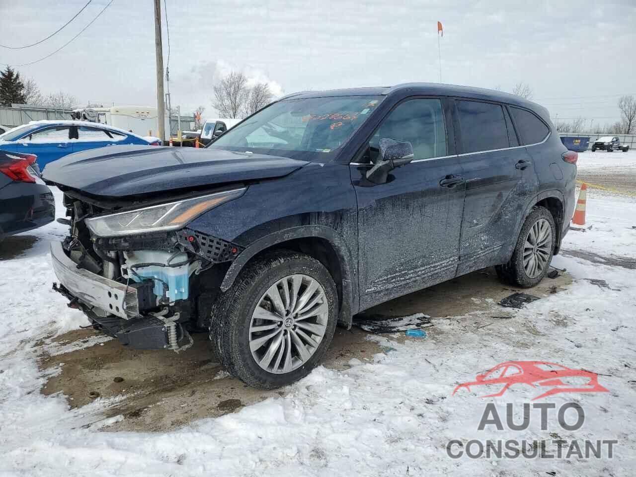 TOYOTA HIGHLANDER 2023 - 5TDEBRCH0PS107806