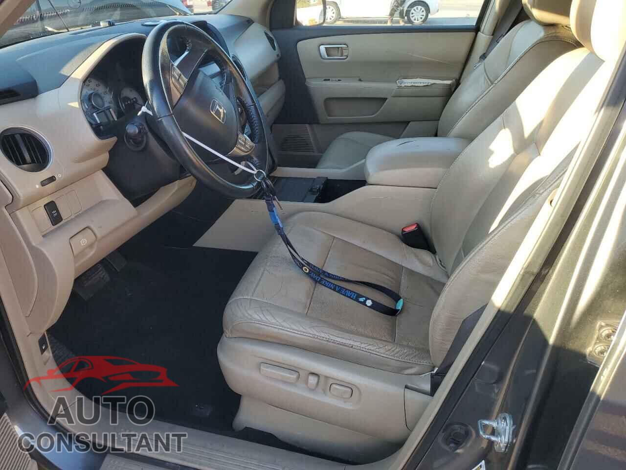 HONDA PILOT 2009 - 5FNYF48609B014836