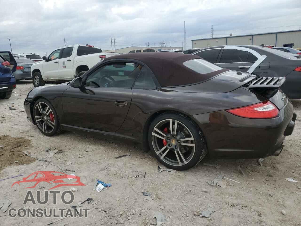 PORSCHE 911 2011 - WP0CB2A91BS754340