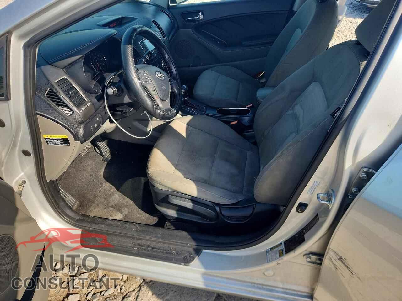 KIA FORTE 2014 - KNAFX4A80E5114301
