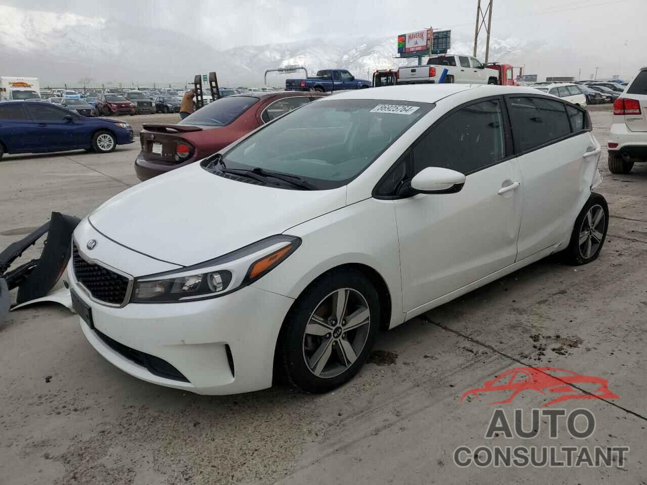 KIA FORTE 2018 - 3KPFL4A76JE244457