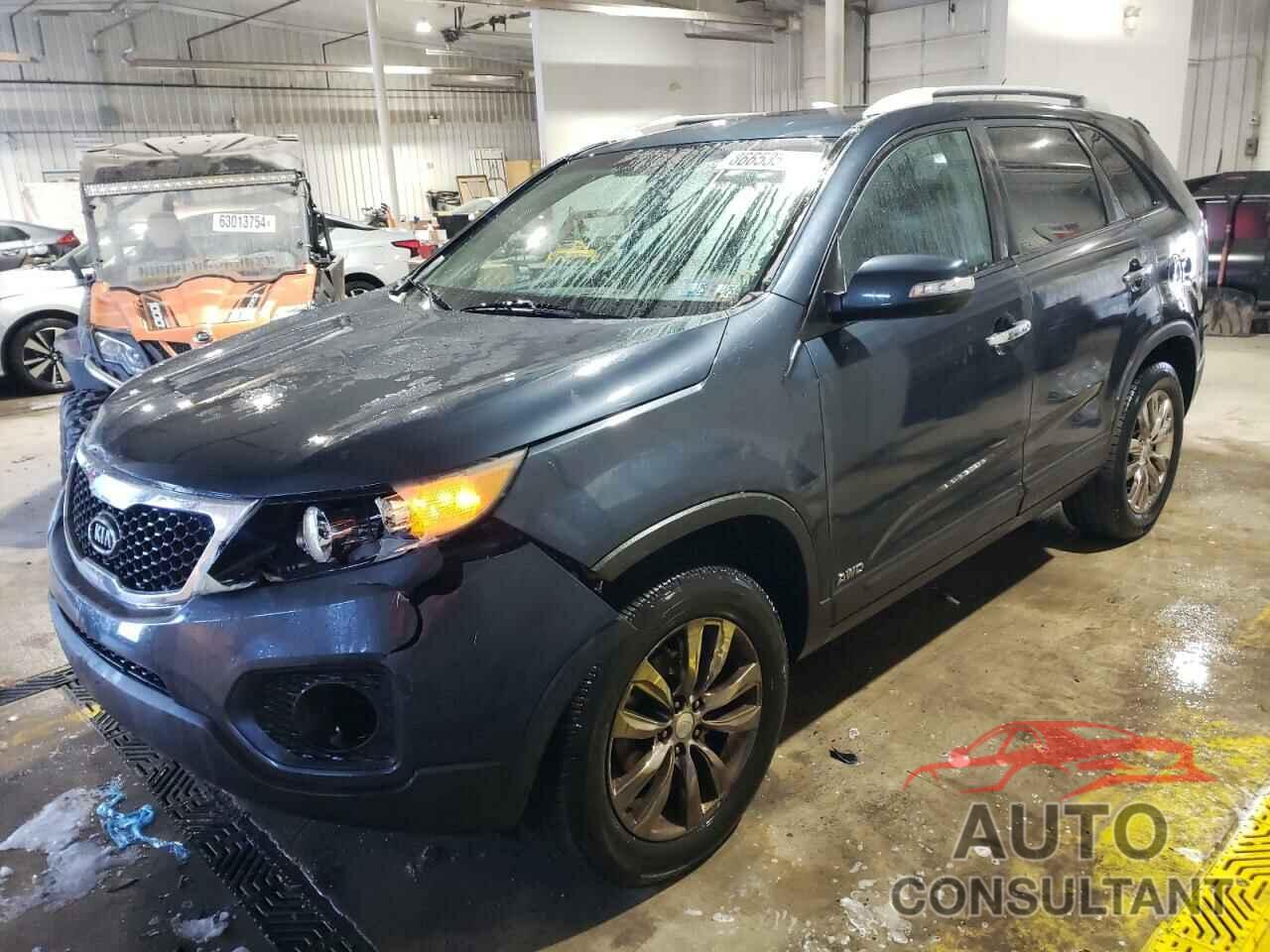 KIA SORENTO 2011 - 5XYKUDA12BG067255