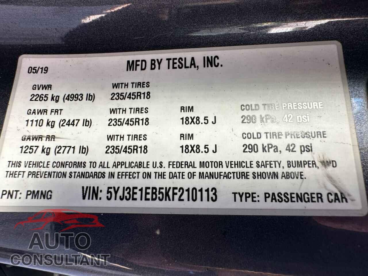 TESLA MODEL 3 2019 - 5YJ3E1EB5KF210113