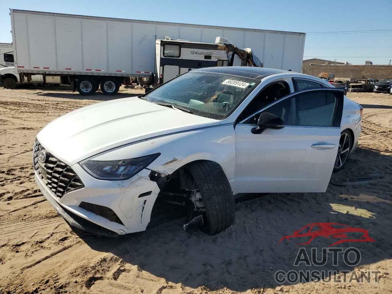 HYUNDAI SONATA 2023 - KMHL44J25PA259124
