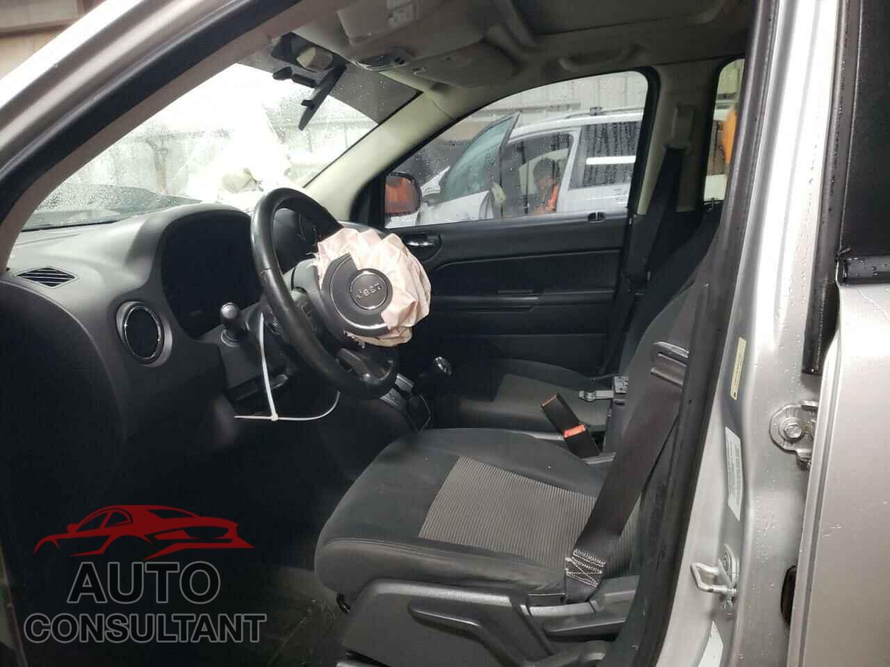 JEEP COMPASS 2011 - 1J4NT1FB7BD272109
