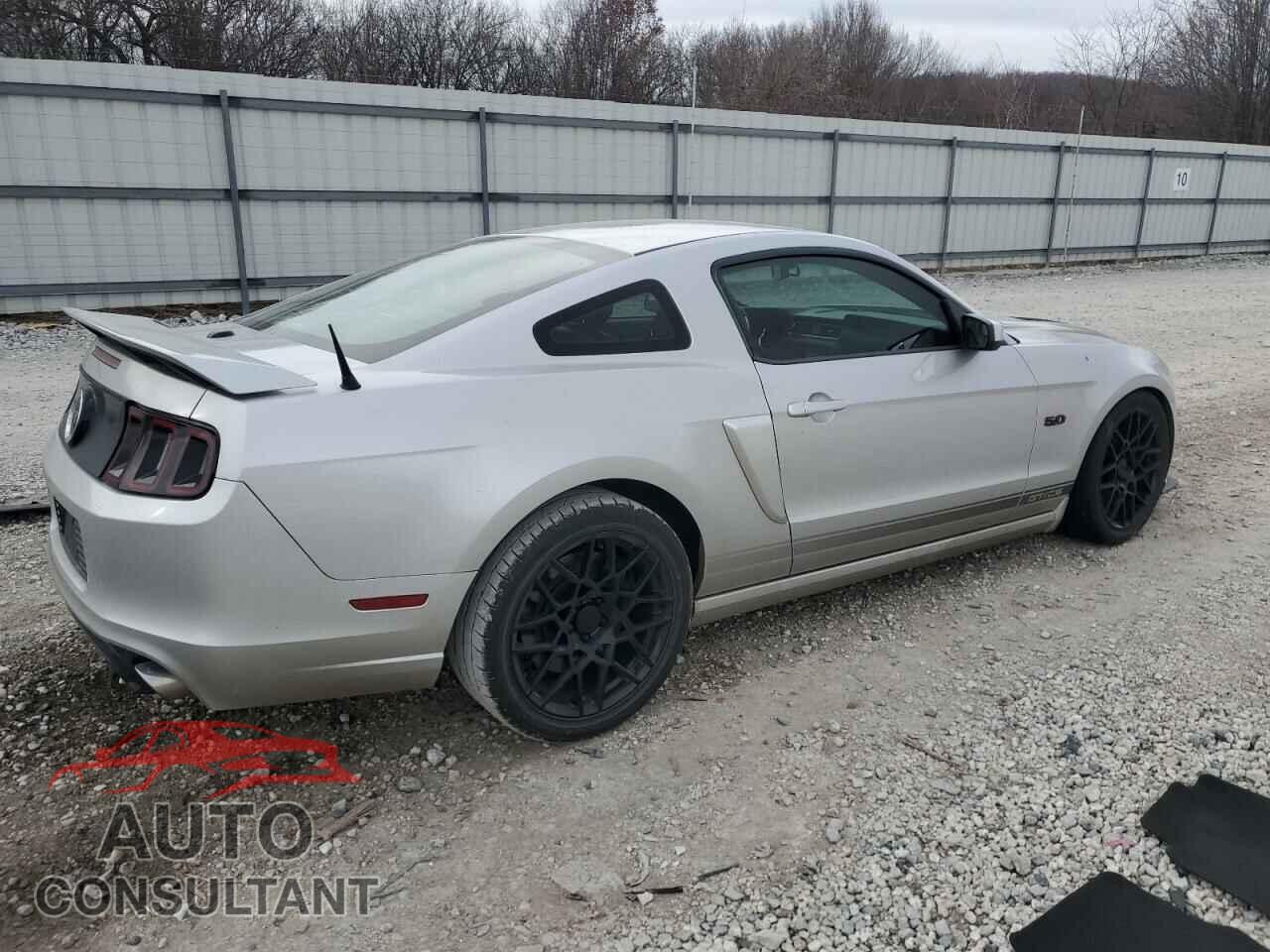 FORD MUSTANG 2013 - 1ZVBP8CF4D5216149