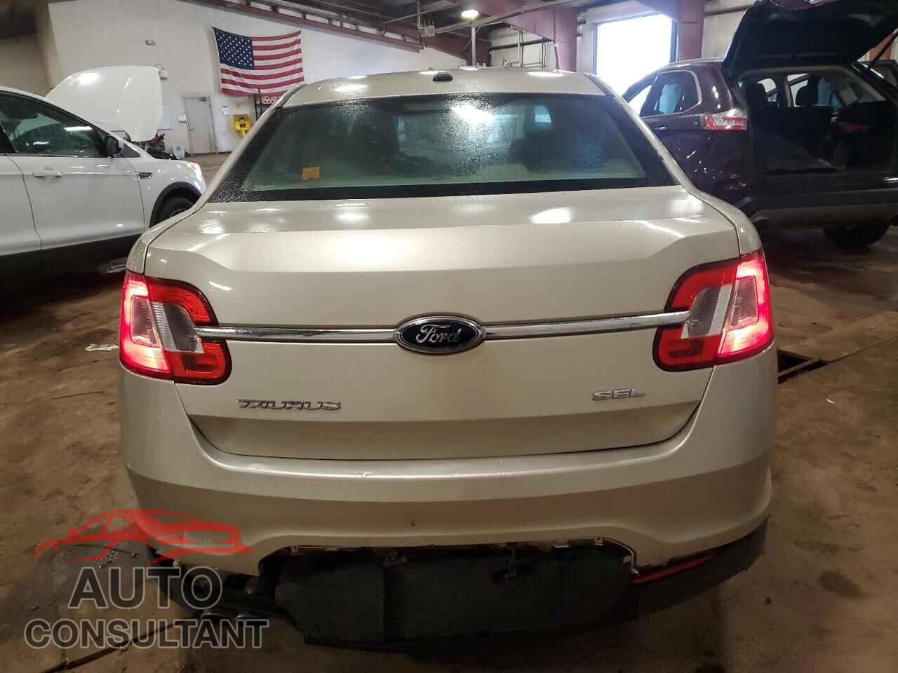 FORD TAURUS 2011 - 1FAHP2EW4BG189081
