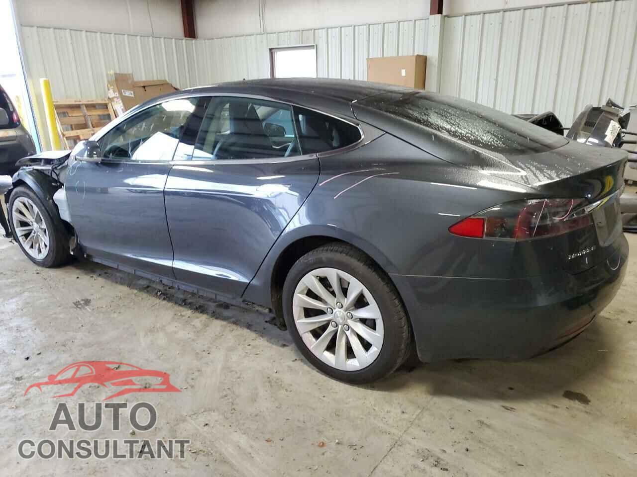 TESLA MODEL S 2016 - 5YJSA1E2XGF160422