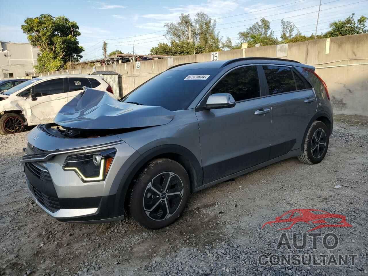 KIA NIRO 2023 - KNDCR3LE8P5106446