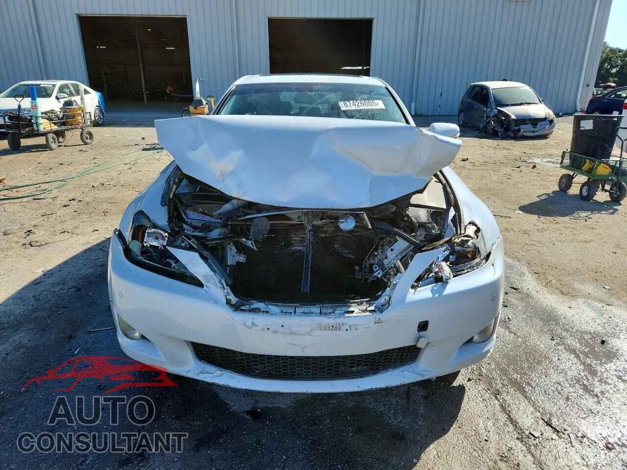 LEXUS IS 2009 - JTHBK262192087592