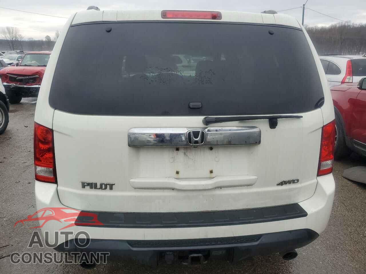 HONDA PILOT 2012 - 5FNYF4H68CB015787