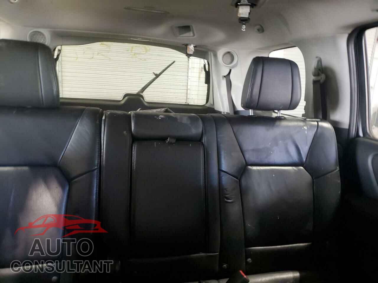 HONDA PILOT 2015 - 5FNYF4H91FB069611