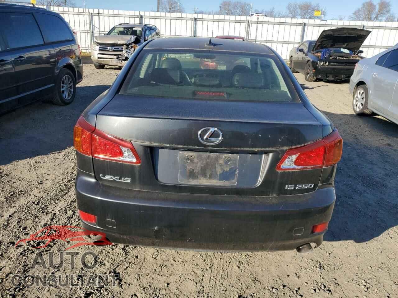 LEXUS IS 2010 - JTHBF5C26A5112953