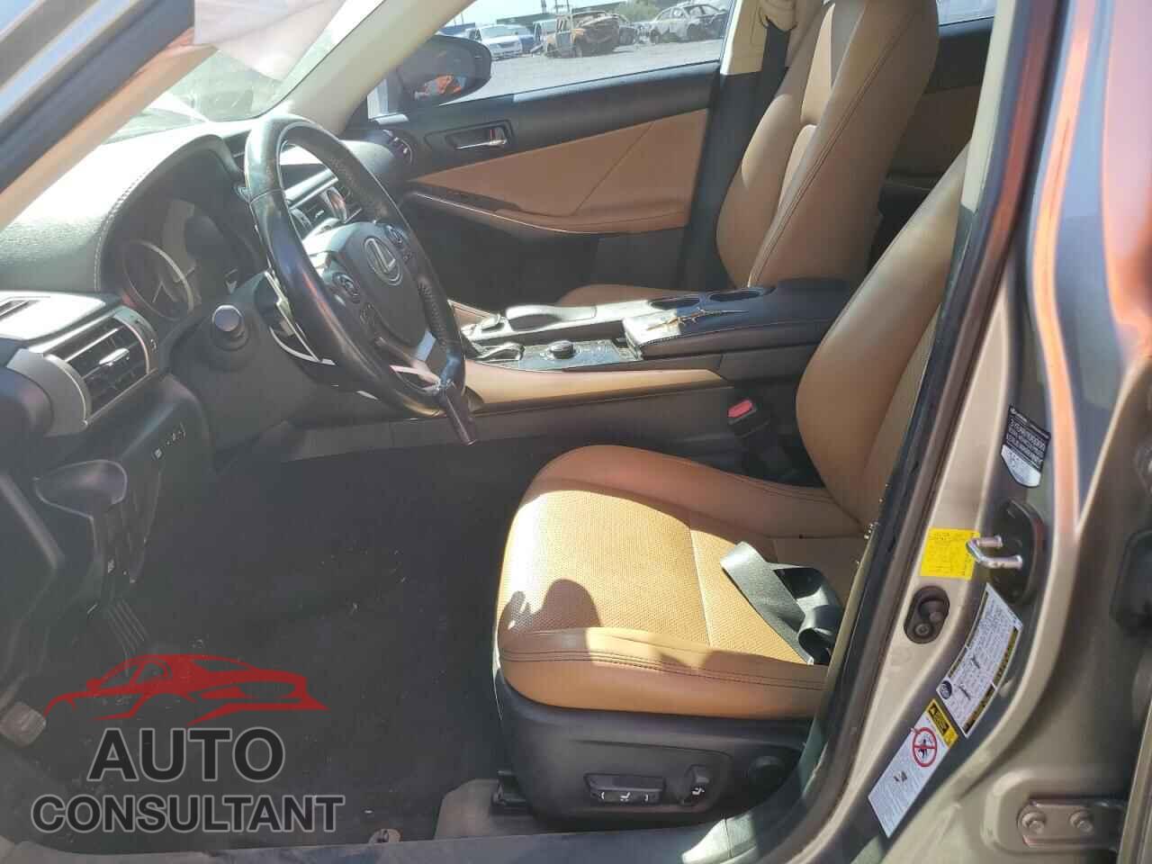 LEXUS IS 2014 - JTHBF1D2XE5017230