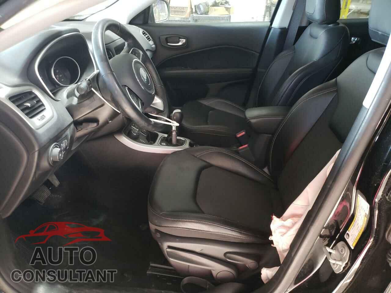 JEEP COMPASS 2019 - 3C4NJDBB7KT786653