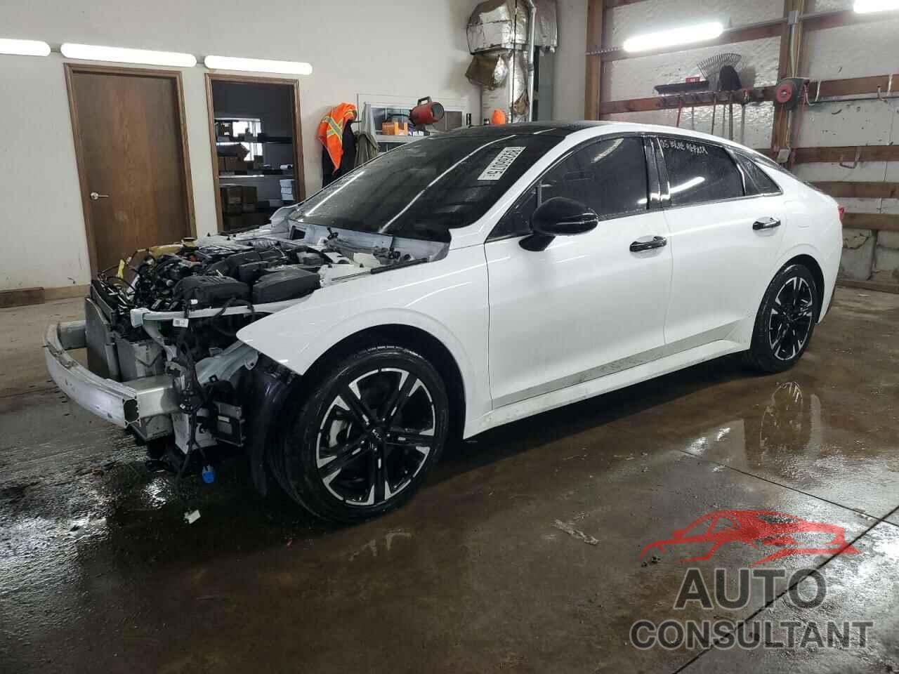 KIA K5 2023 - 5XXG64J20PG208196
