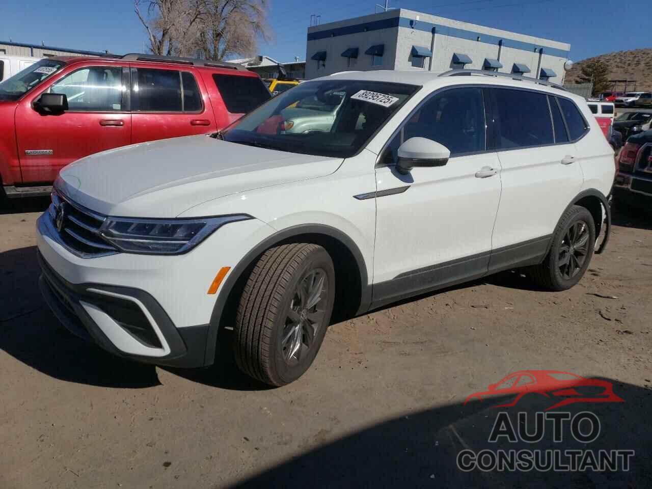 VOLKSWAGEN TIGUAN 2024 - 3VV2B7AX9RM176127