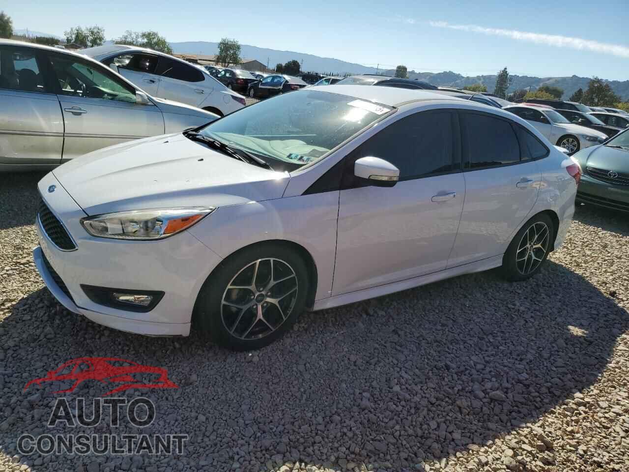 FORD FOCUS 2015 - 1FADP3F21FL378994