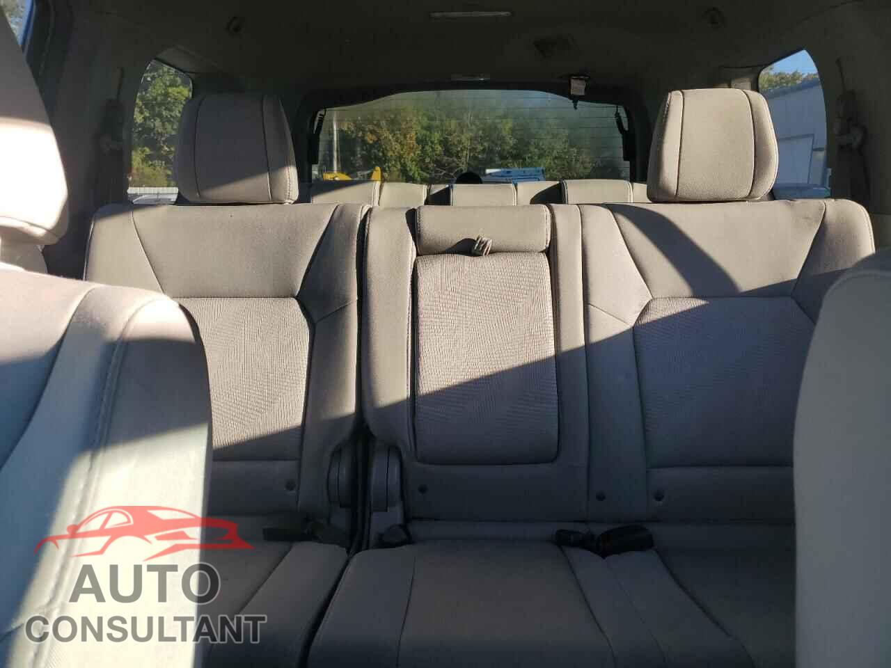 HONDA PILOT 2012 - 5FNYF3H27CB013083