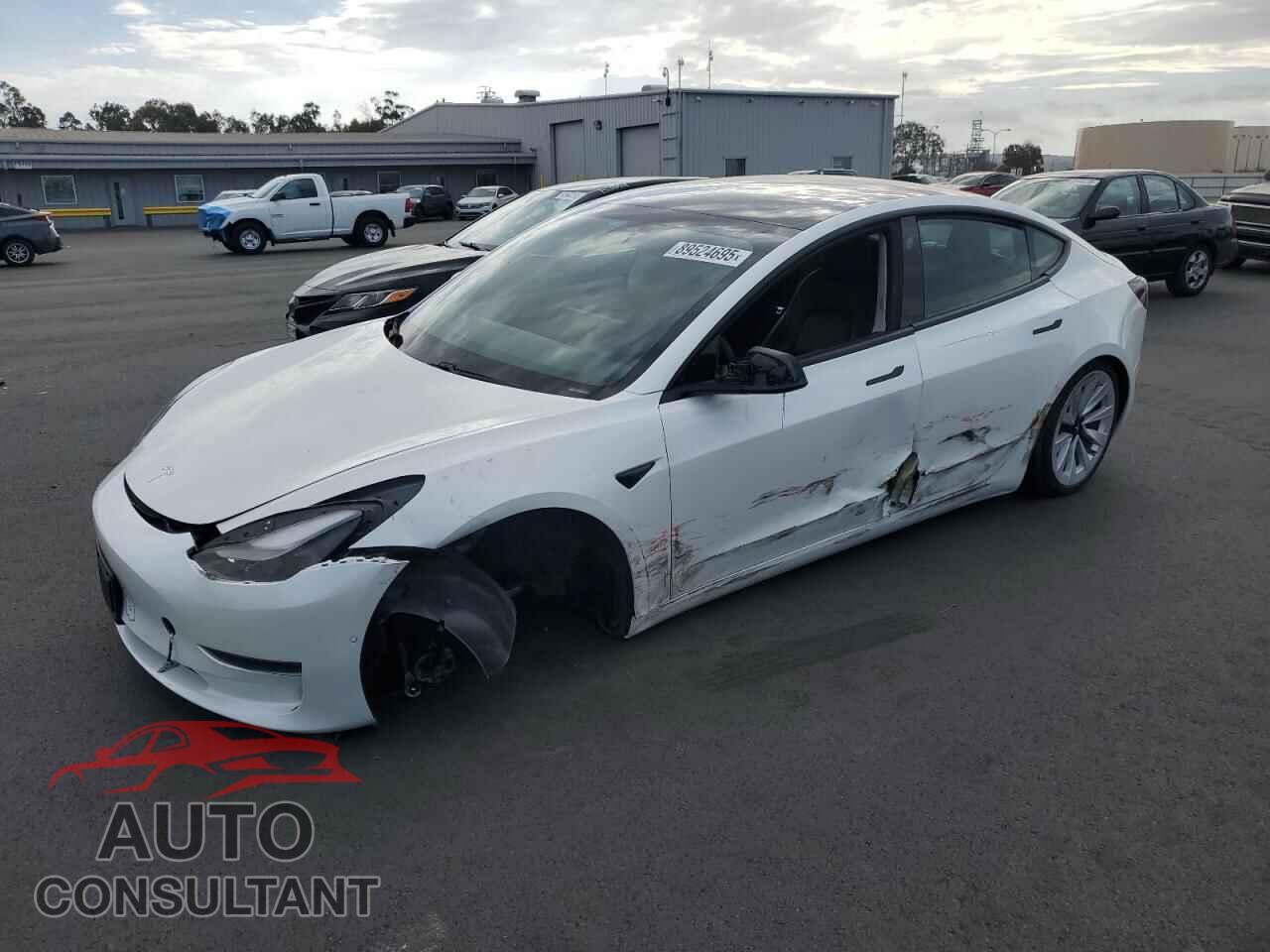 TESLA MODEL 3 2021 - 5YJ3E1EB2MF927328