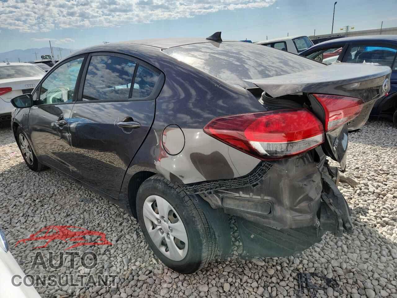 KIA FORTE 2017 - 3KPFL4A71HE129985
