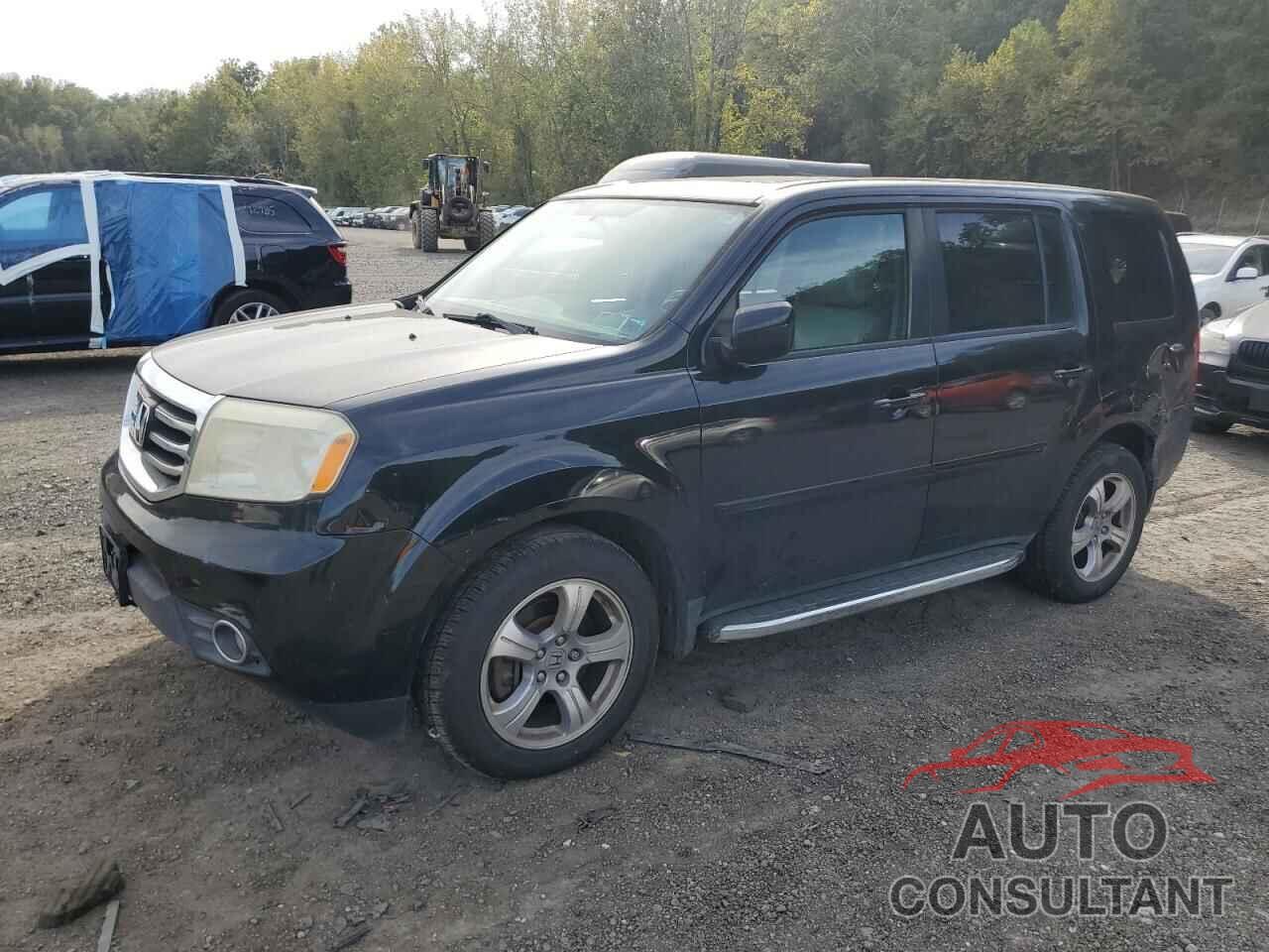 HONDA PILOT 2013 - 5FNYF4H73DB028828