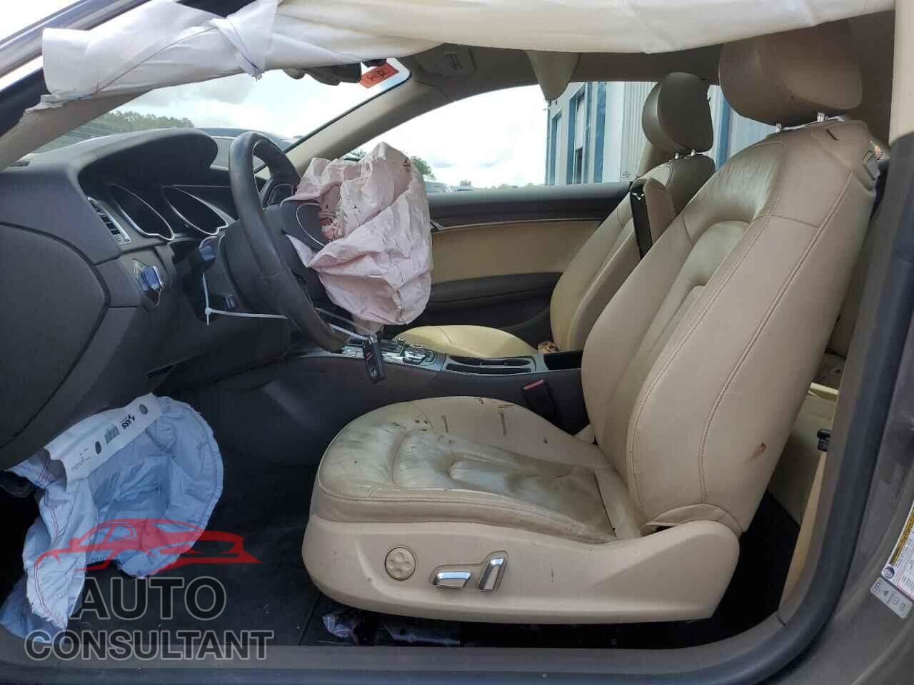 AUDI A5 2014 - WAULFAFR4EA059140