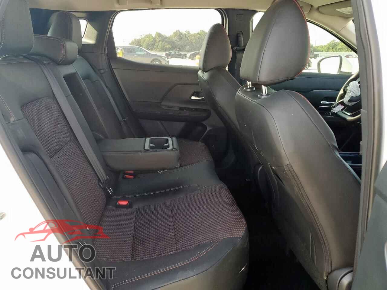NISSAN KICKS 2025 - 3N8AP6DA7SL328029