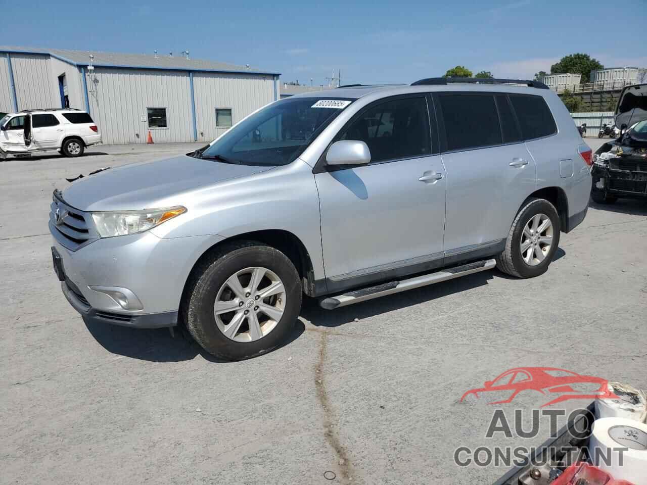 TOYOTA HIGHLANDER 2011 - 5TDZK3EH8BS041462