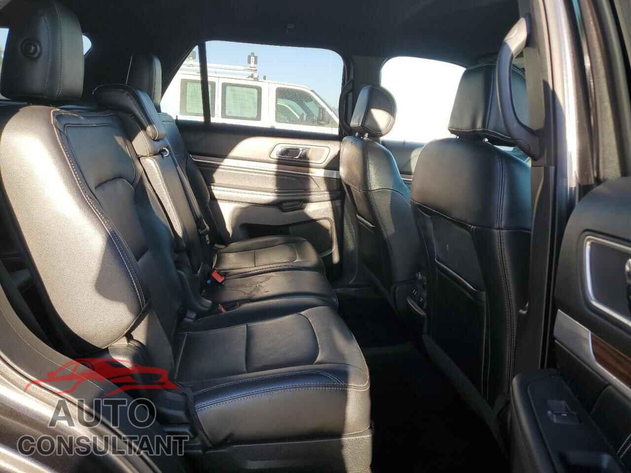 FORD EXPLORER 2016 - 1FM5K7F86GGA71576