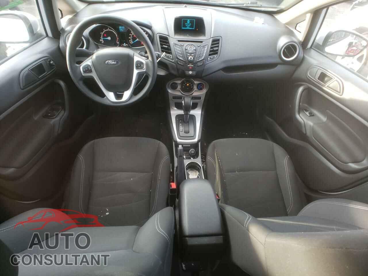 FORD FIESTA 2017 - 3FADP4EJ2HM130897