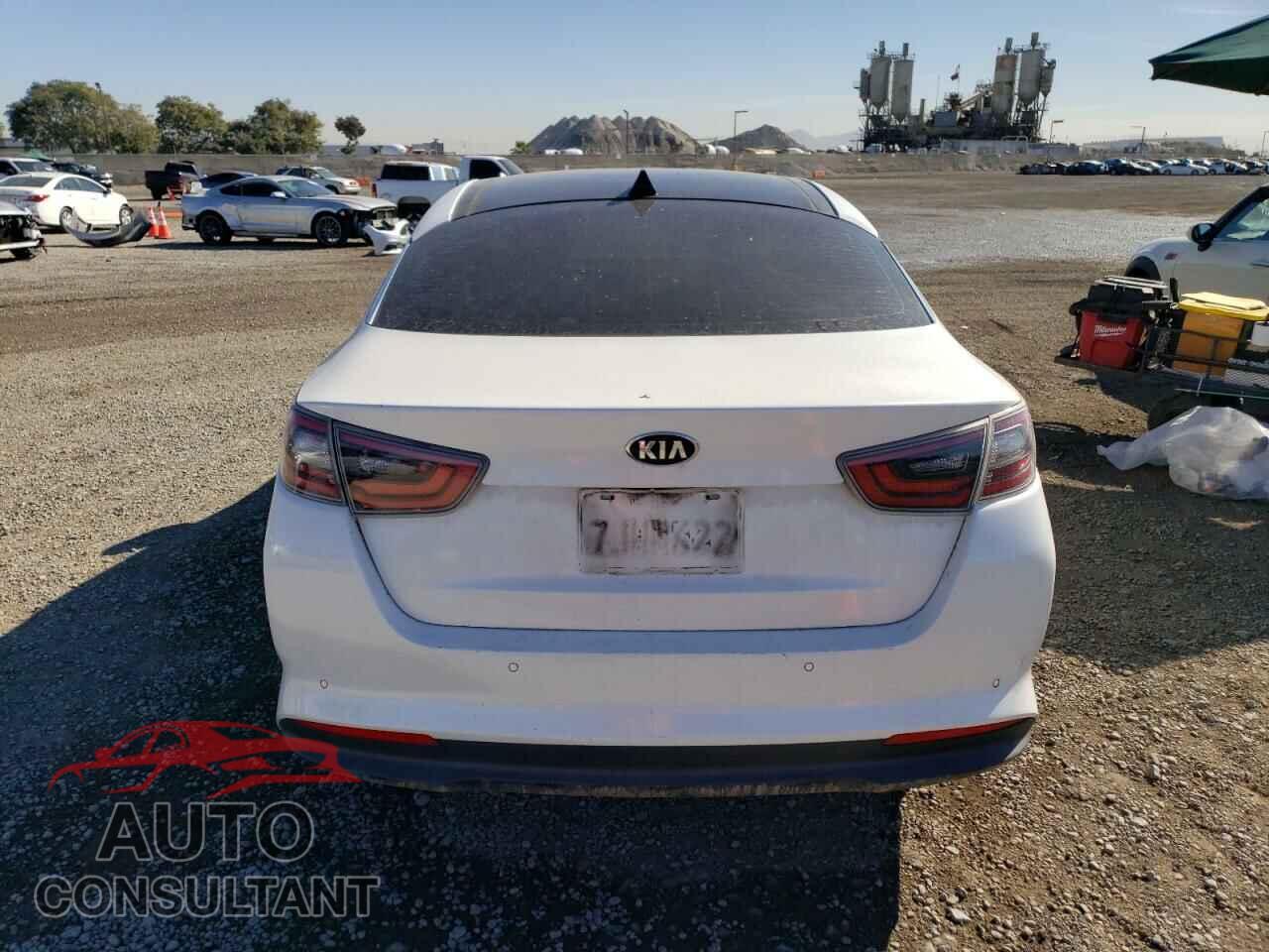 KIA OPTIMA 2015 - KNAGN4AD5F5085046