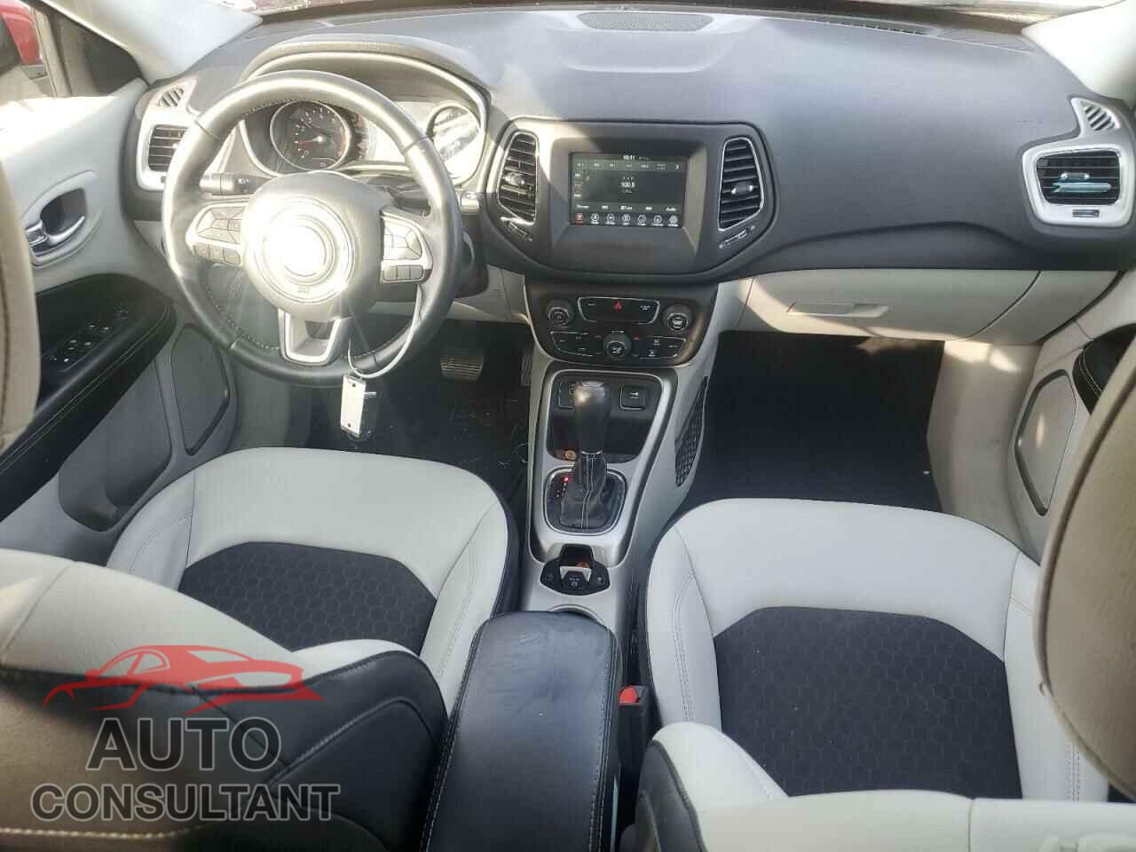 JEEP COMPASS 2019 - 3C4NJCBB8KT730652