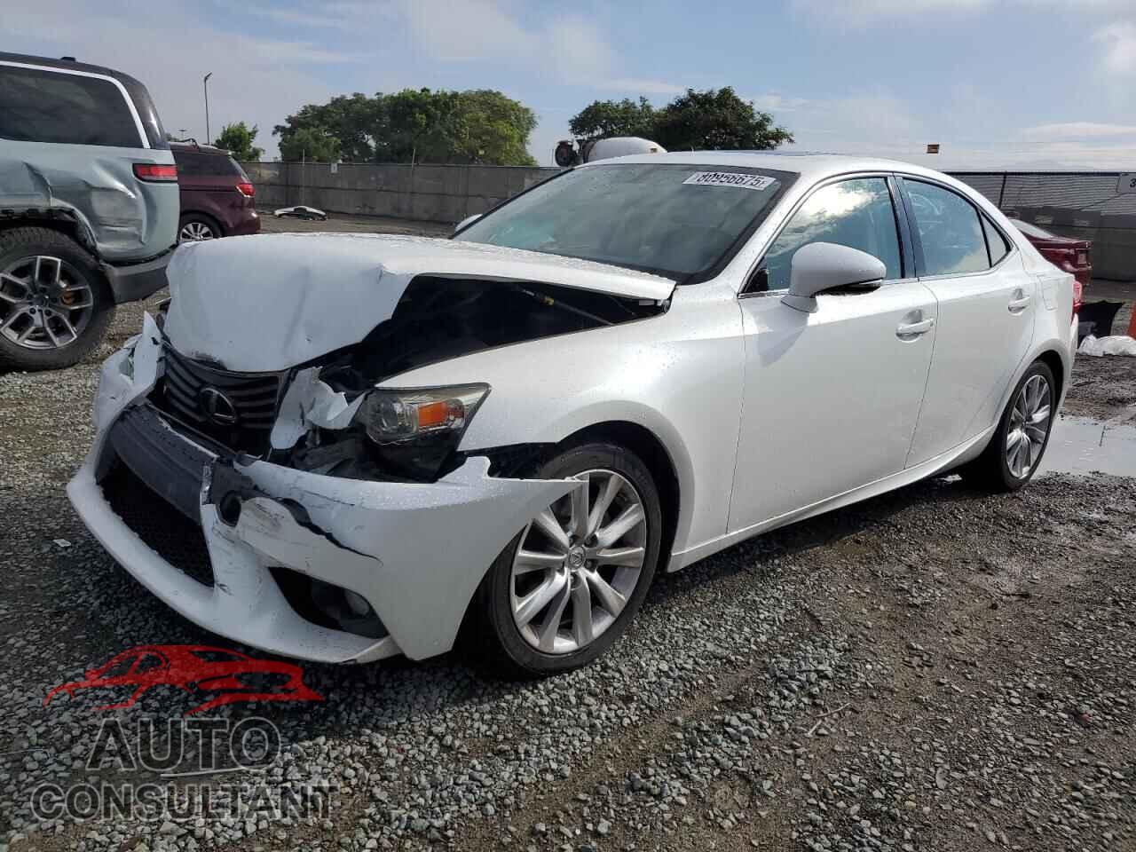 LEXUS IS 2014 - JTHBF1D23E5032670